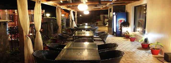 1555/Silver Arch Hotel - Mussoorie 03.jpg